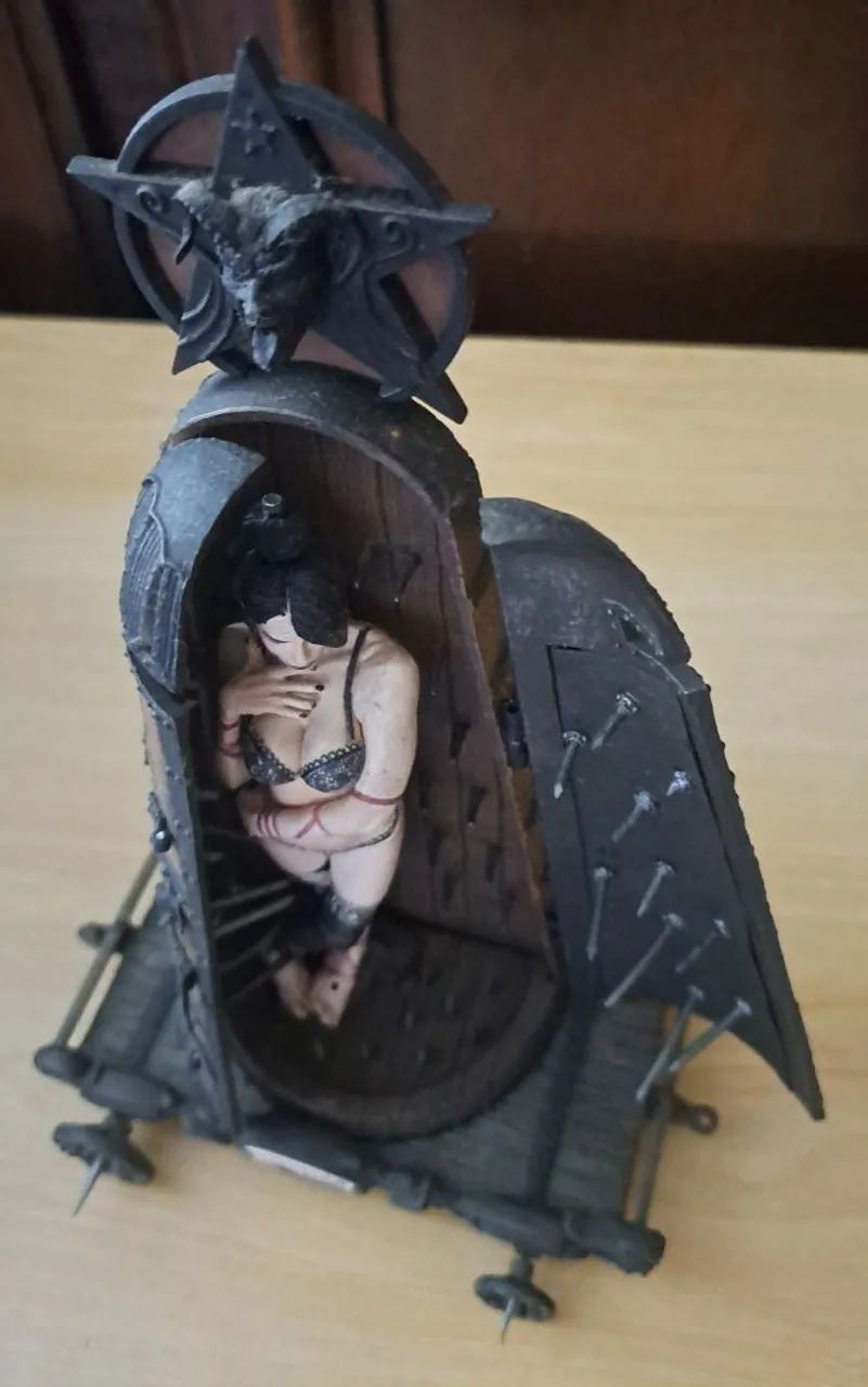 Betany Bled The Infernal Parade 2004 Clive Barker McFarlane  - Foto 3