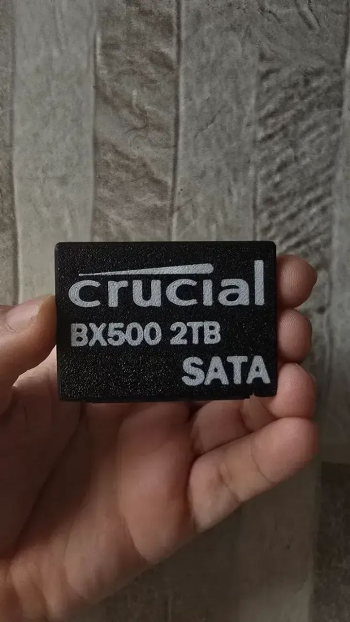 SSD SATA 2TB CRUCIAL - Foto 3