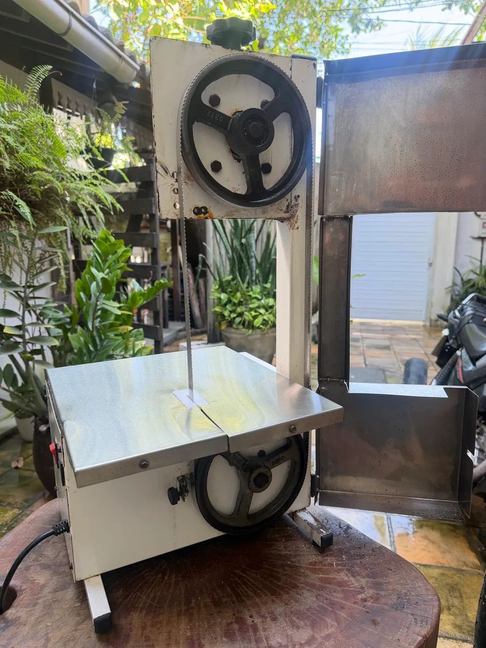  Serra fita para açougue  - Foto 3