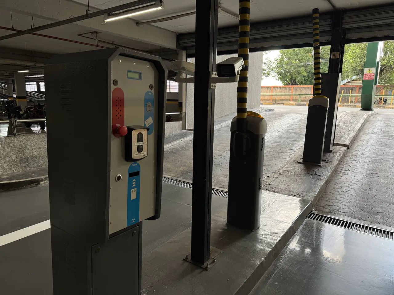 Cancela automática para estacionamento CAME PS-3000