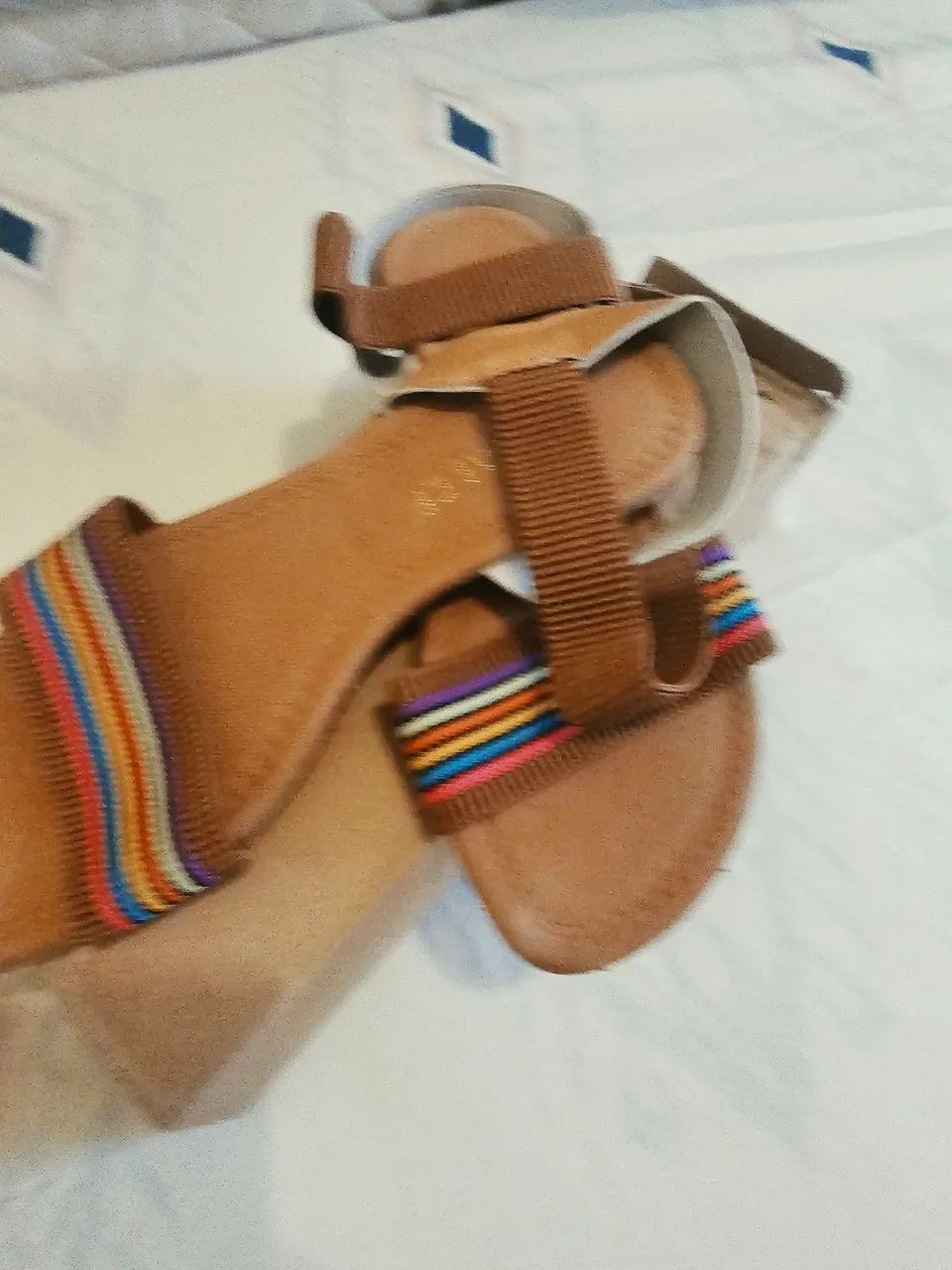 Sandália com elástico  nova - Foto 2