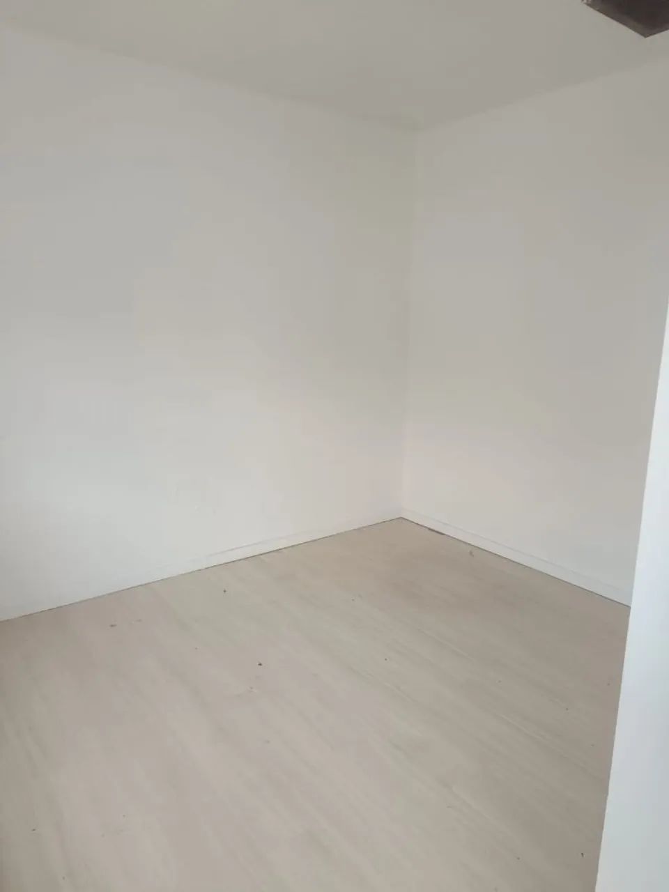 Excelente Localidade P/ Mulher Quarto com banheiro, internet incluso  - Foto 3