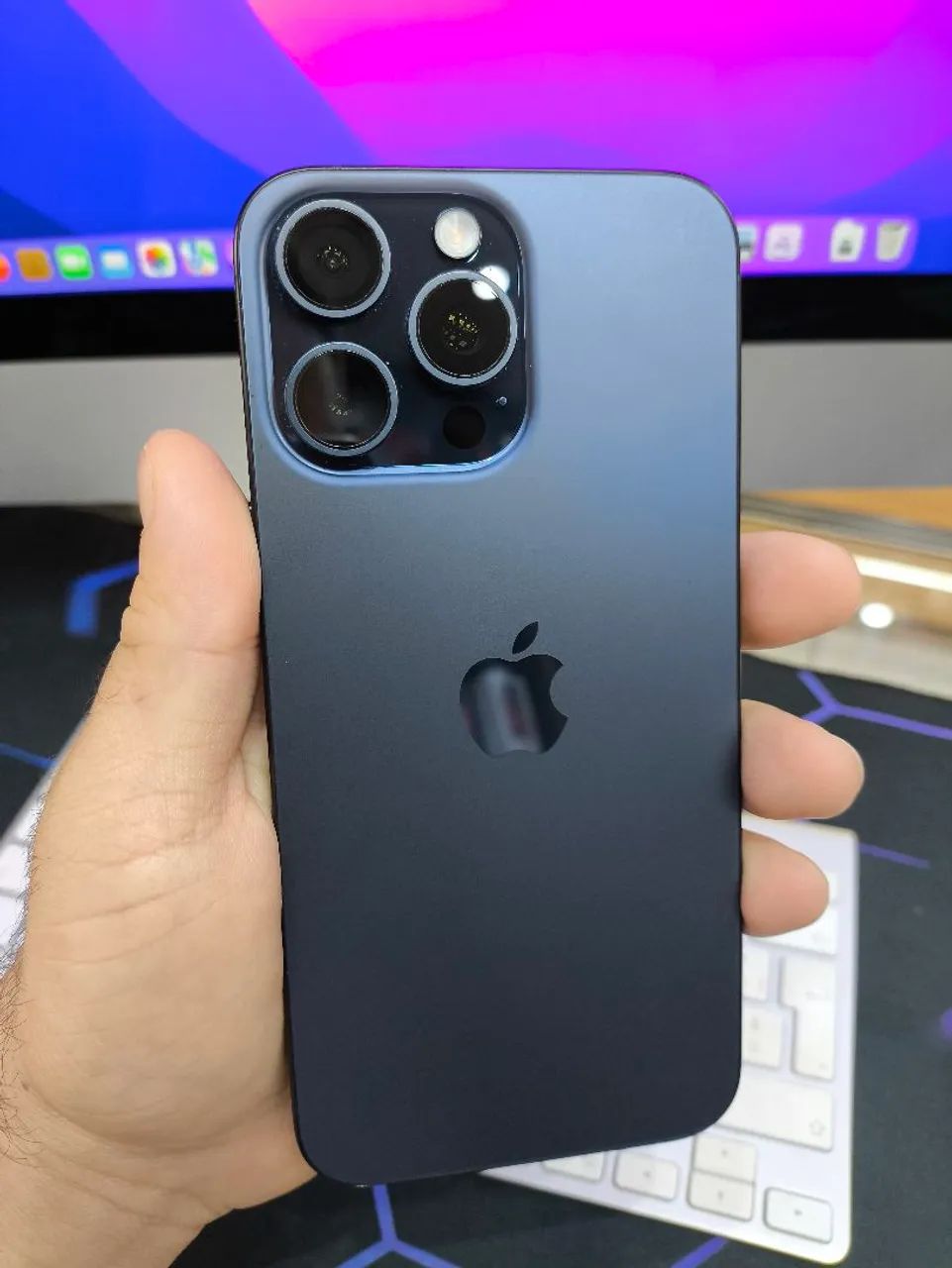 iPhone 15 pro max semi novo  - Foto 3