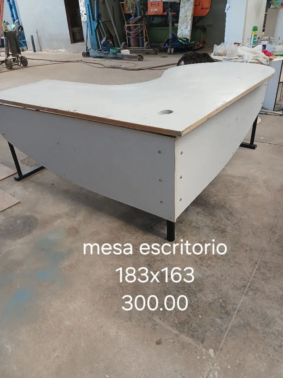 Mesa escritorio modelo L  180x160mt