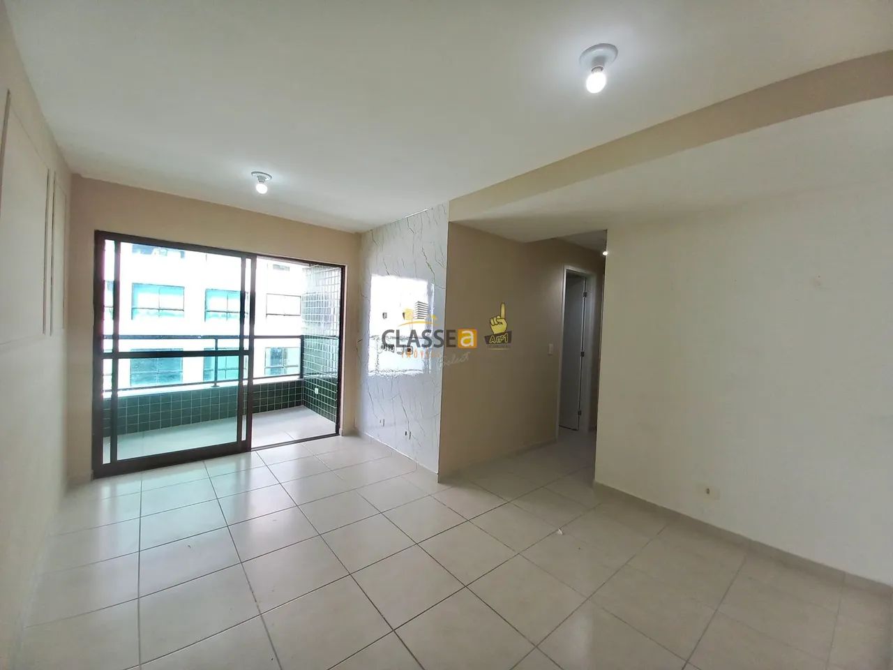 Apartamento Beira Mar 2 Quartos com Varanda em Barra - Foto 3