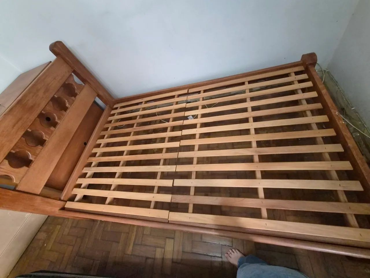 Cama madeira maciça