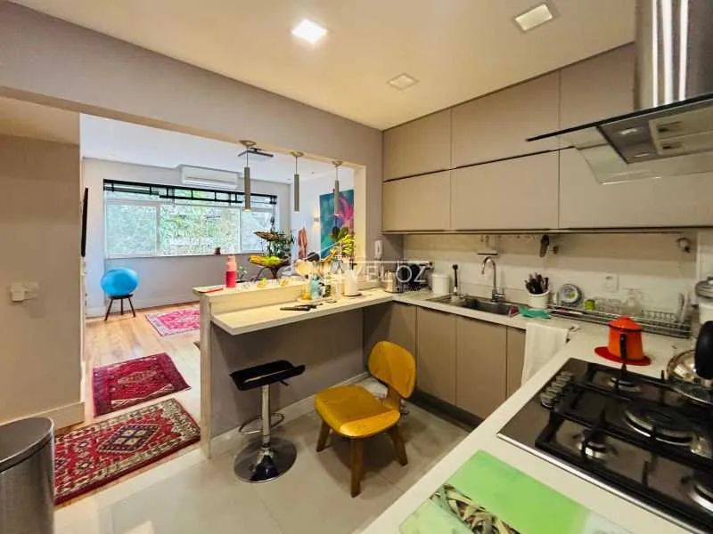 Apartamento : / Residencial / Lagoa