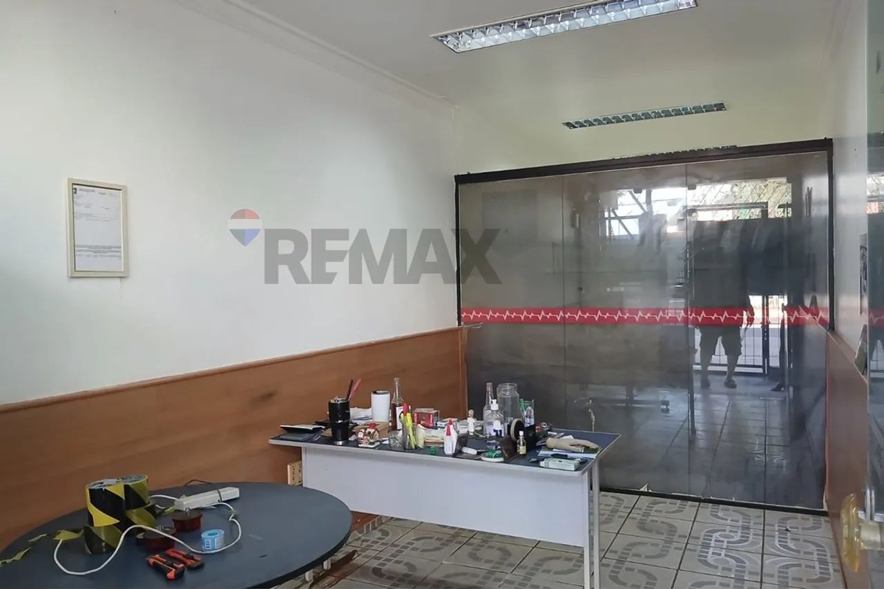"Prédio Comercial no Horto: 885m² por Ótimo Preço!" - Foto 4