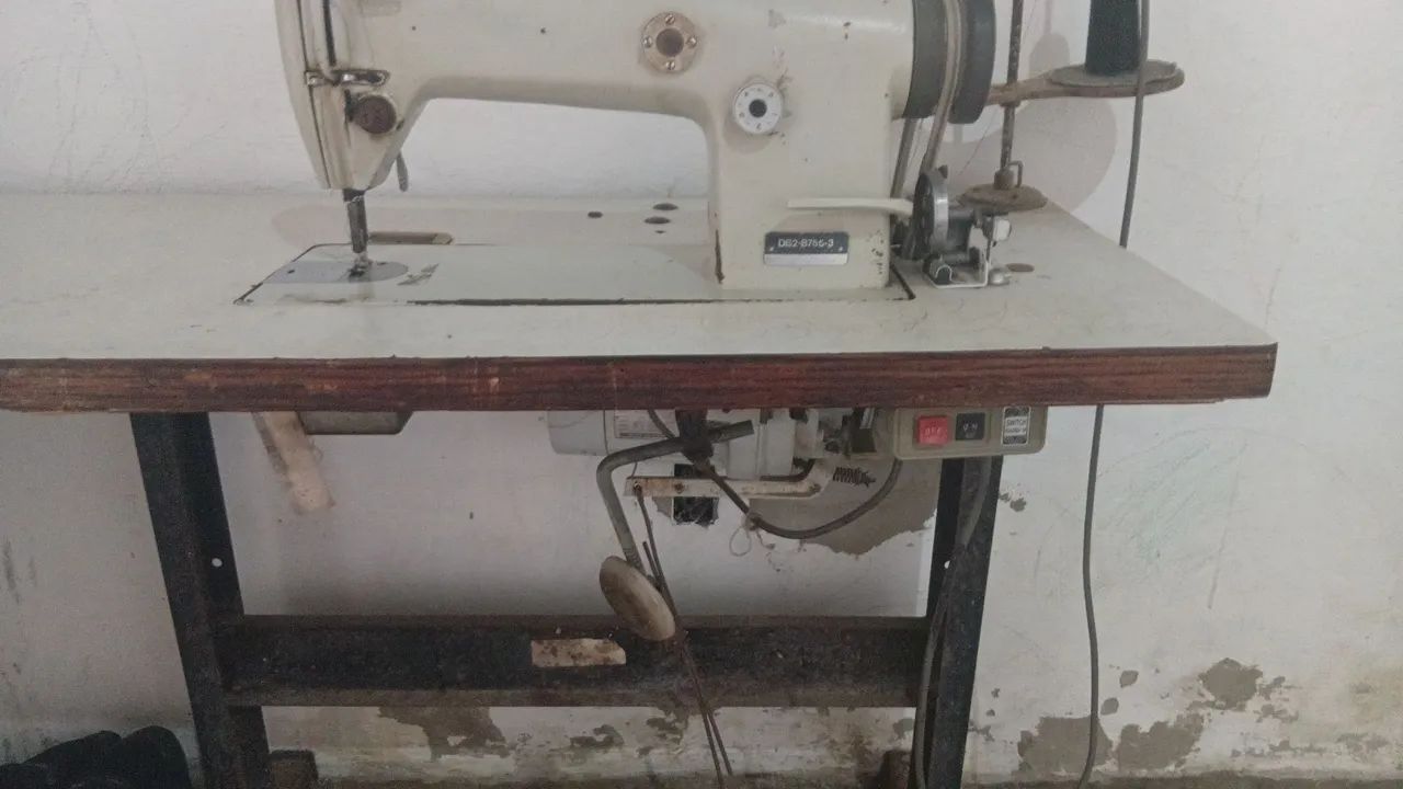 Máquina de costura reta - Foto 3