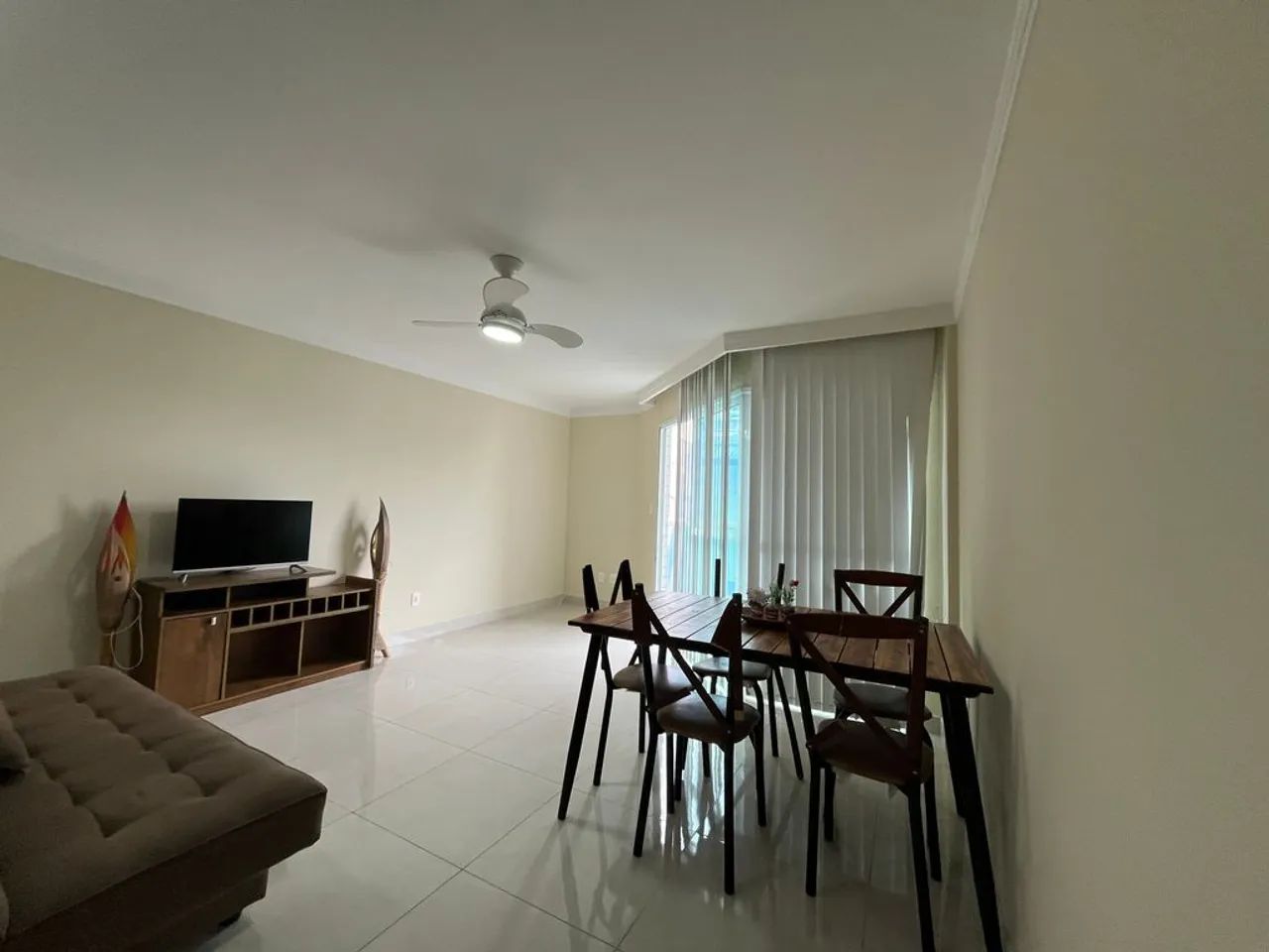 LOCAÇÃO ANUAL 2 quartos sendo 1 suíte centro em Guarapari - Foto 2