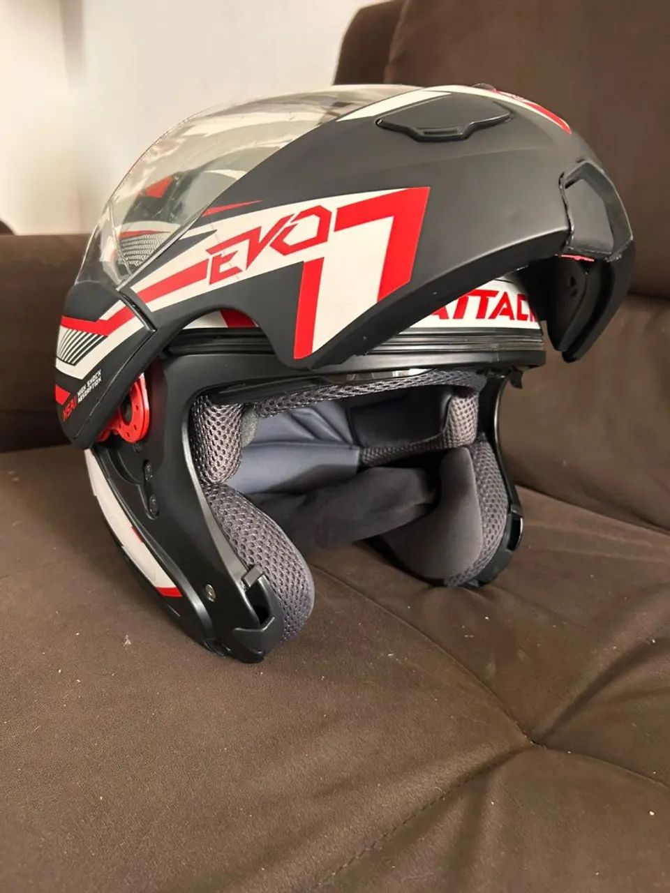 VENDO CAPACETE EVO ZERO NA CAIXA - Foto 4