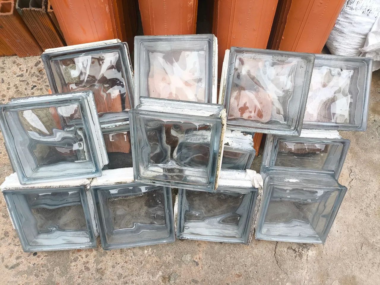 13 units of 19x19x8 glass blocks