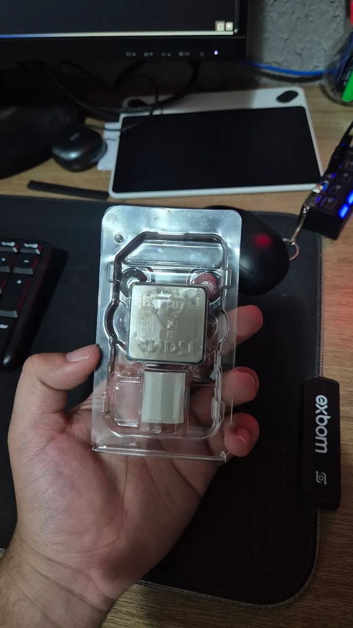 Ryzen 3400G c/ Randeon Vega 11