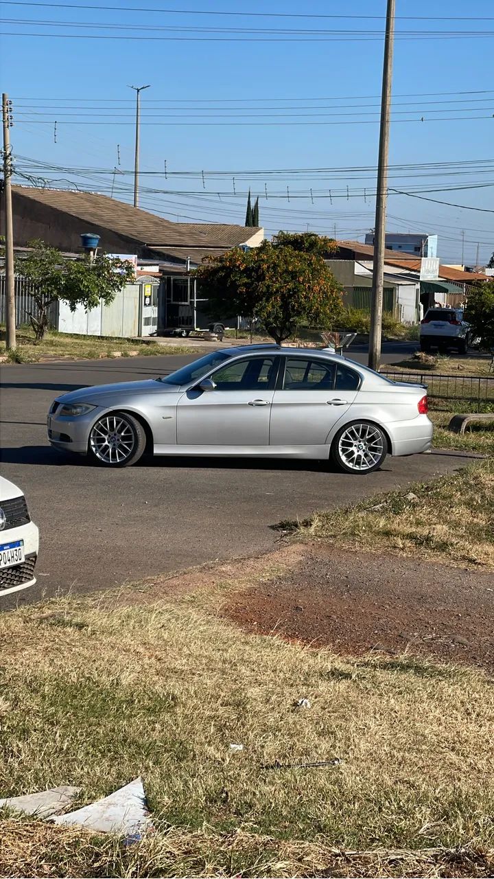 BMW 325I A 2008 - Foto 2