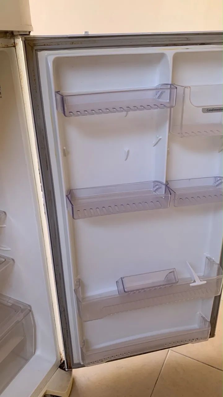 Geladeira (leia) - Foto 4