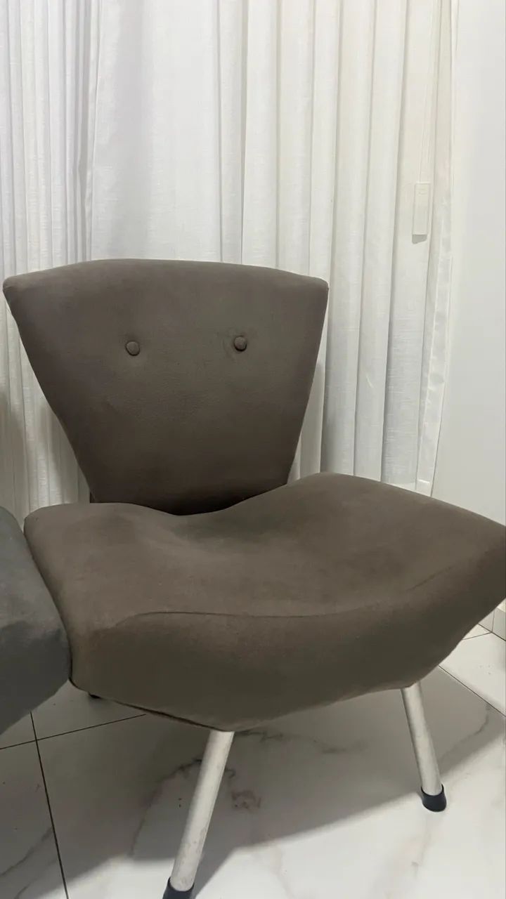 DUAS POLTRONAS CINZA - Foto 3