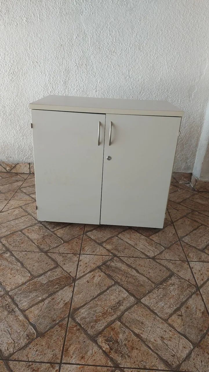 Armário de escritório 