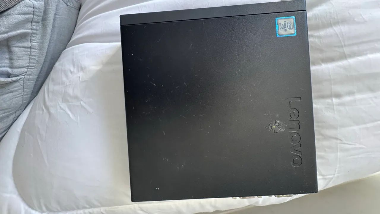Lenovo ThinkCentre M920q - Foto 4