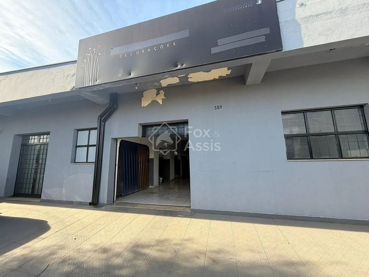 Salão Comercial Jardim das Turmalinas em SBO