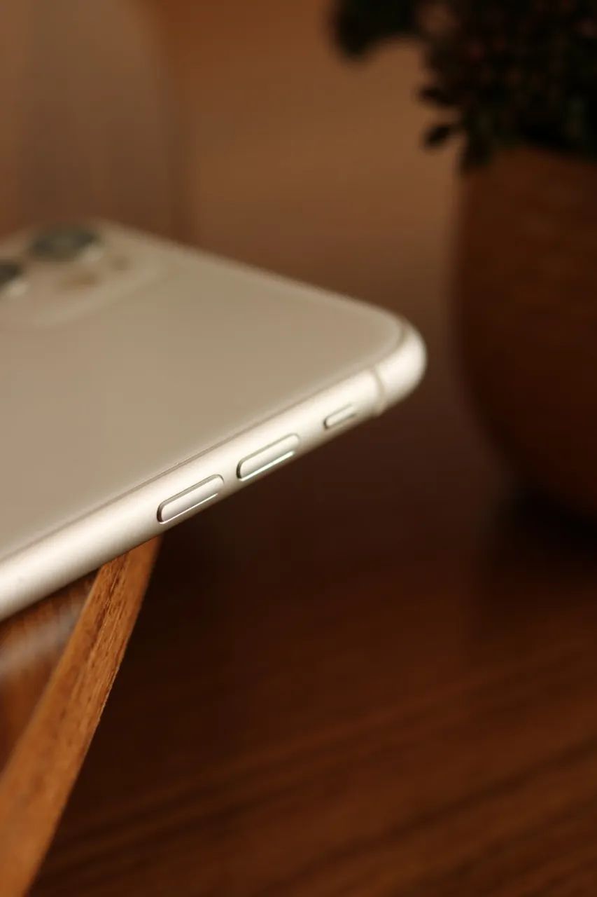 iPhone 11 64GB  - Foto 4