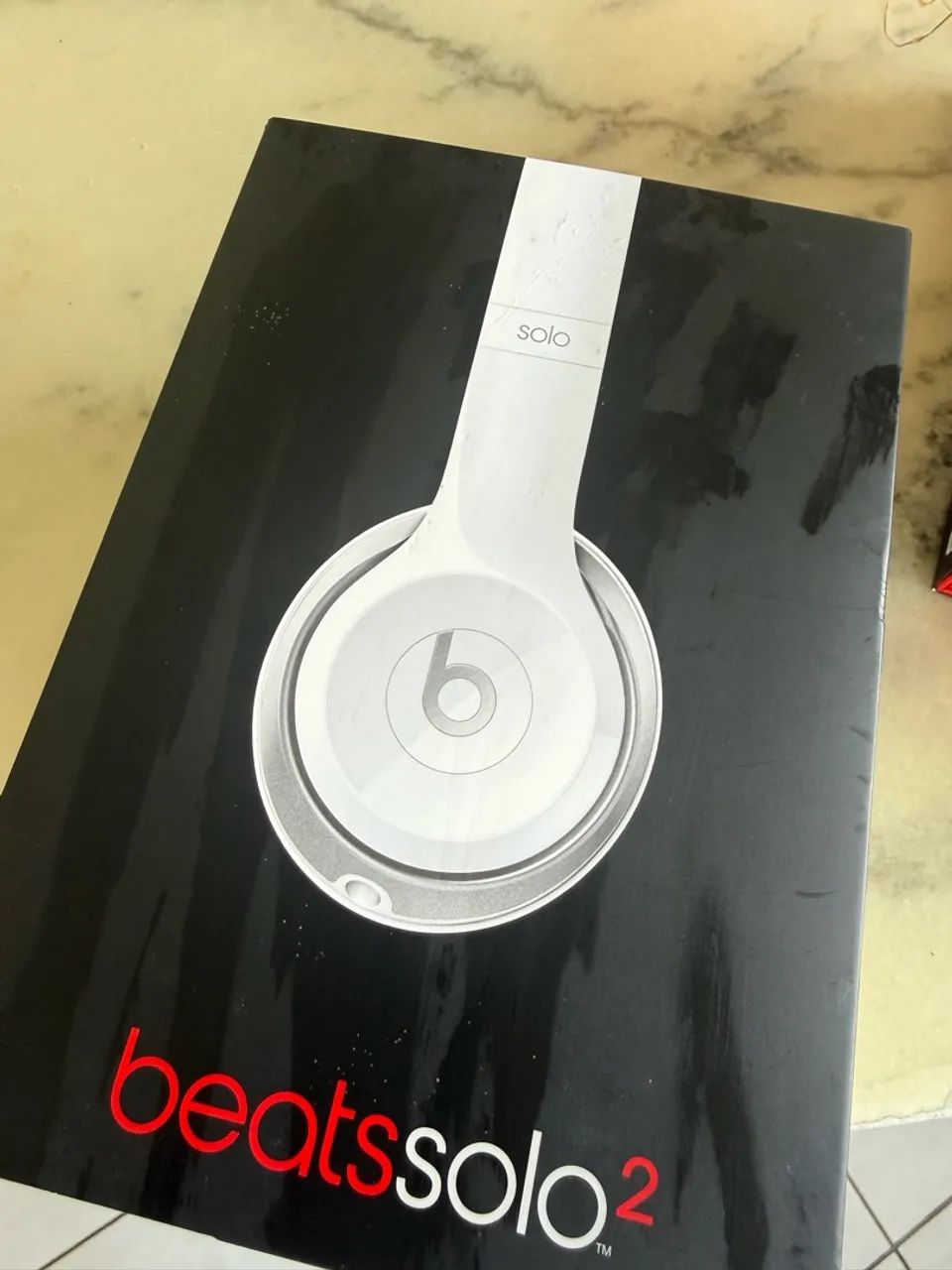 Fone Beats  precisa trocar as espumas auriculares 