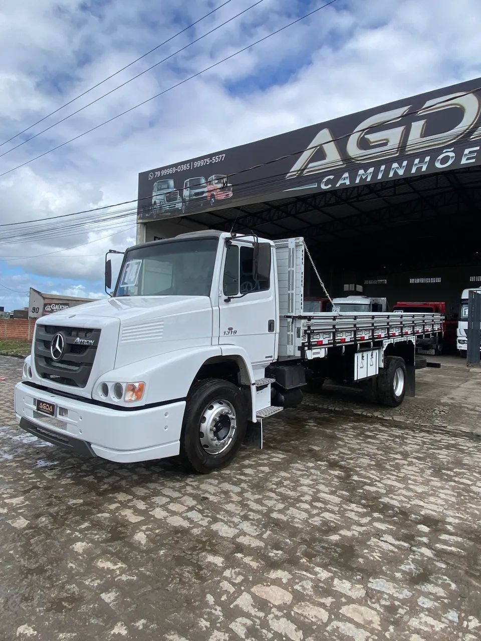 M/Benz 1319 Ano 2014 - Foto 5
