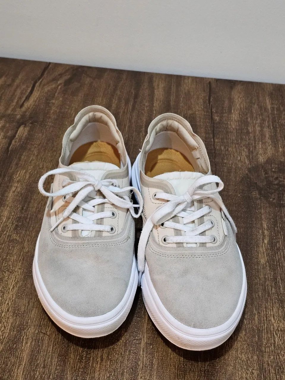 Vans modelo vendido no exterior  - Foto 2