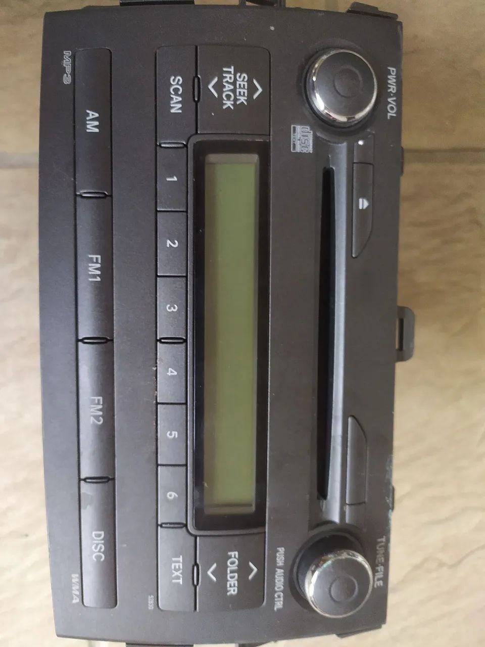 Rádio mp3 original do Corolla 
