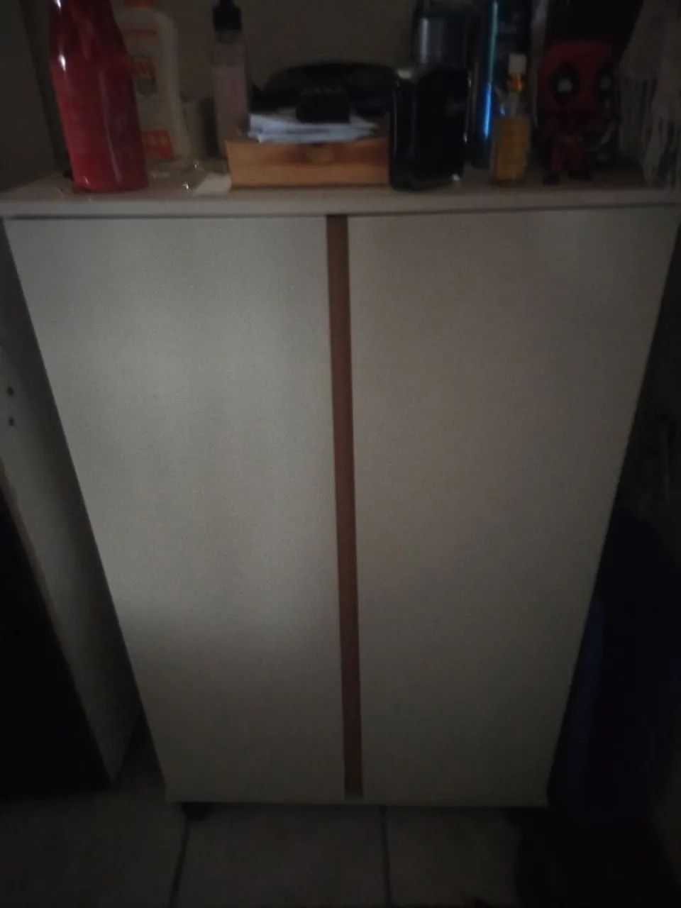 Vendo armário 