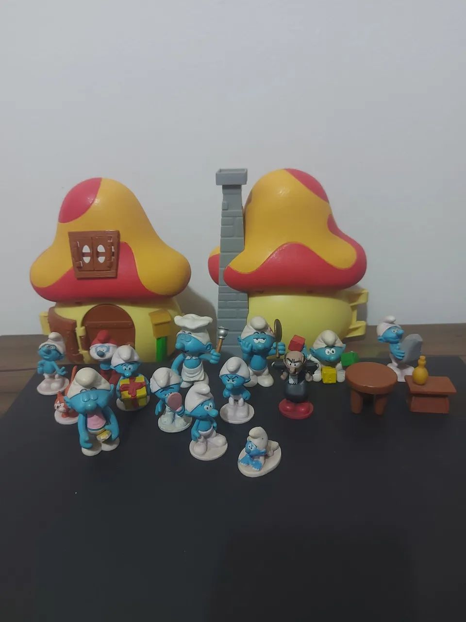 Smurfs bonecos mais casinha - Foto 2