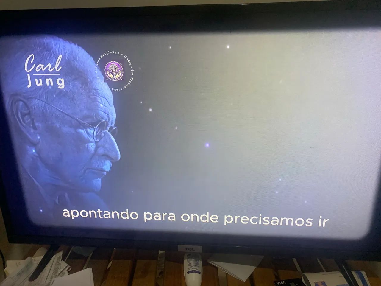 TV TCL de 32 polegadas.