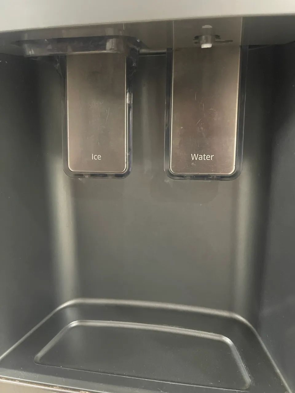 GELADEIRA COM MÁQUINA DE GELO SAMSUNG - Foto 4