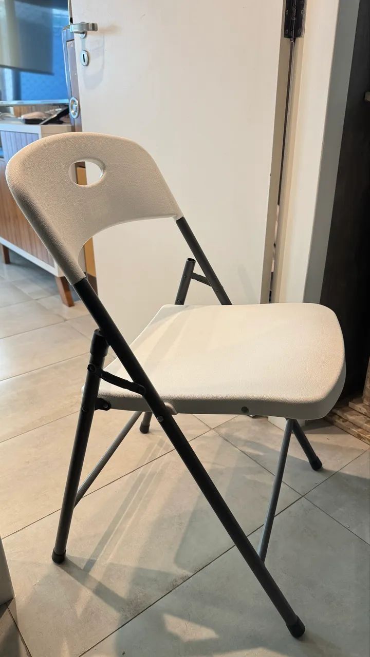 Mesa e cadeira maxchief com 4 cadeiras  - Foto 2