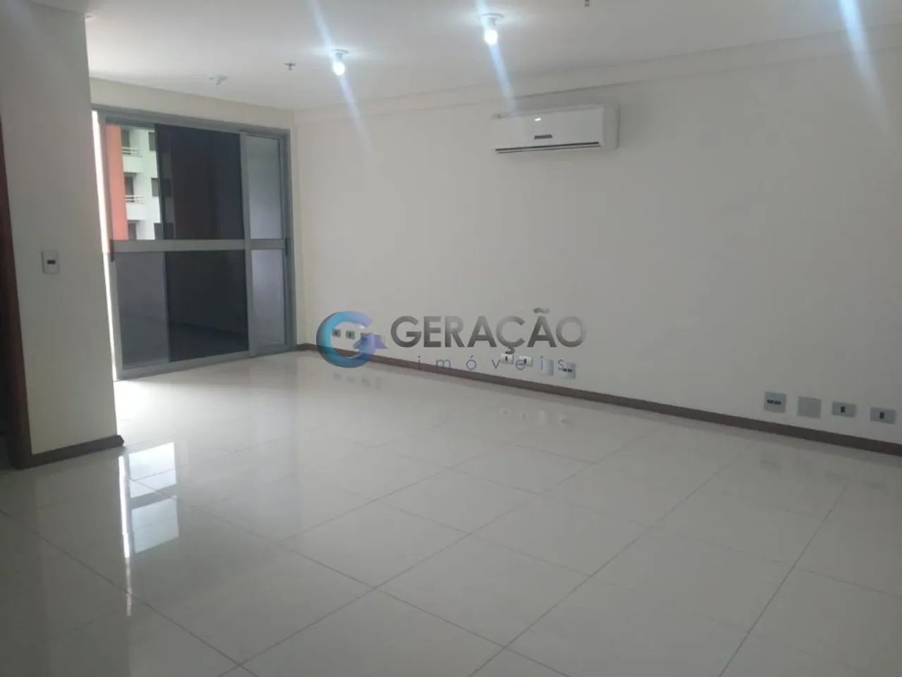Sala comercial para locação no condomínio Supremo Aquarius Offices com 1 vaga de garagem e