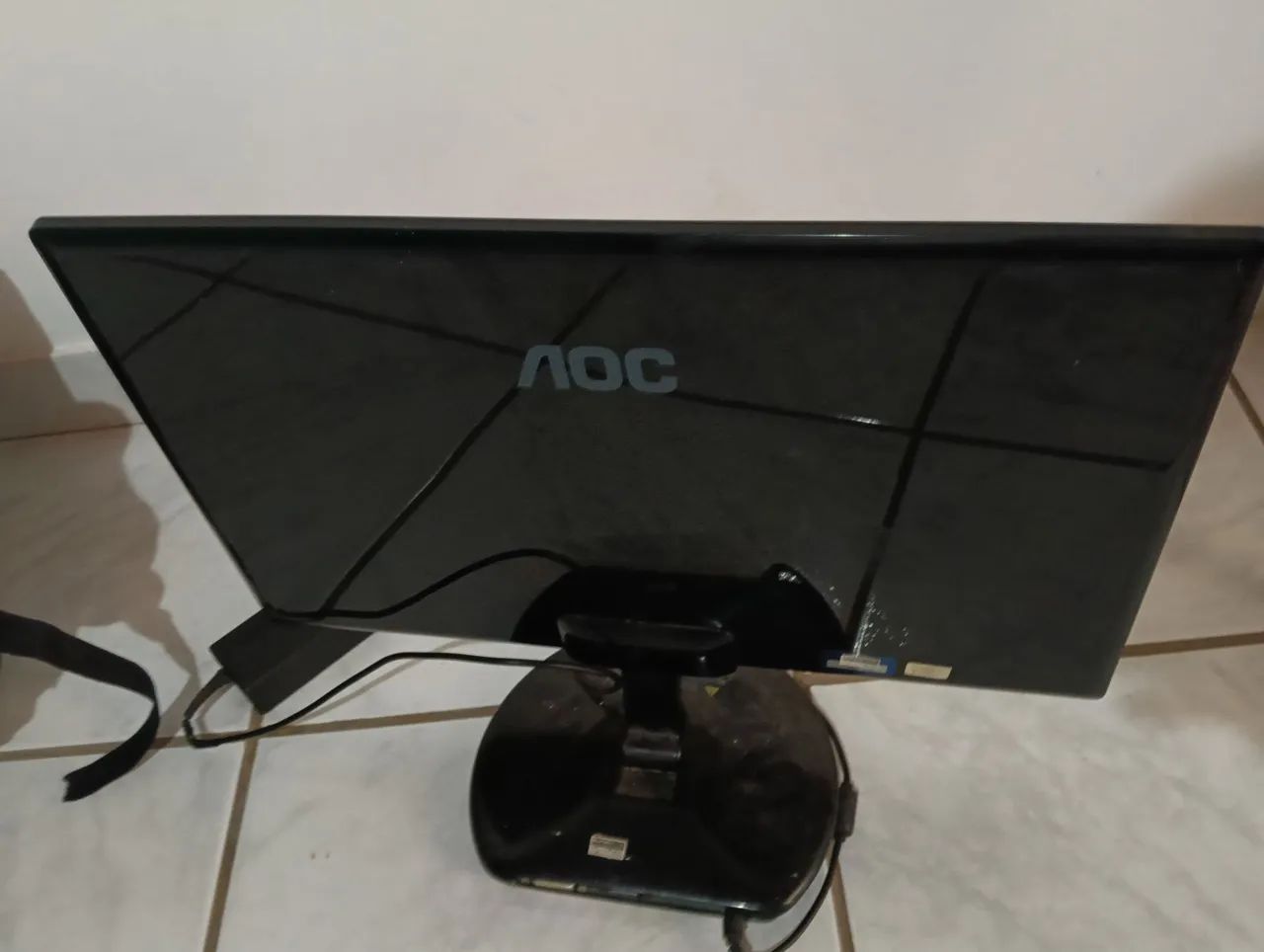 Monitor AOC T.ro.co - Foto 2