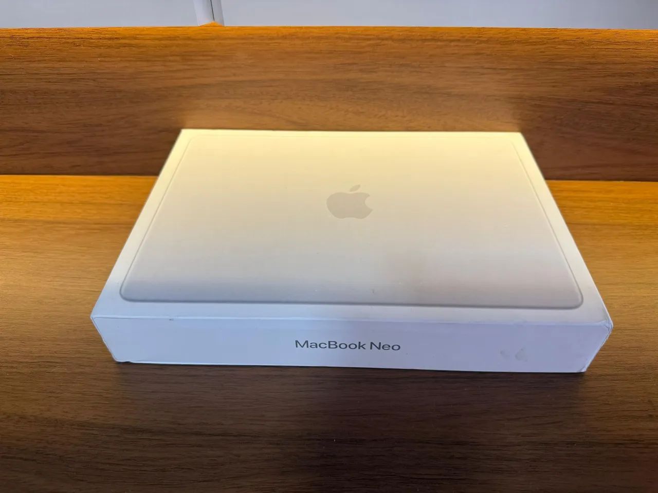 MacBook Neo 13? 512 SSD 8gb de ram - lacrado - Prata (2026)
