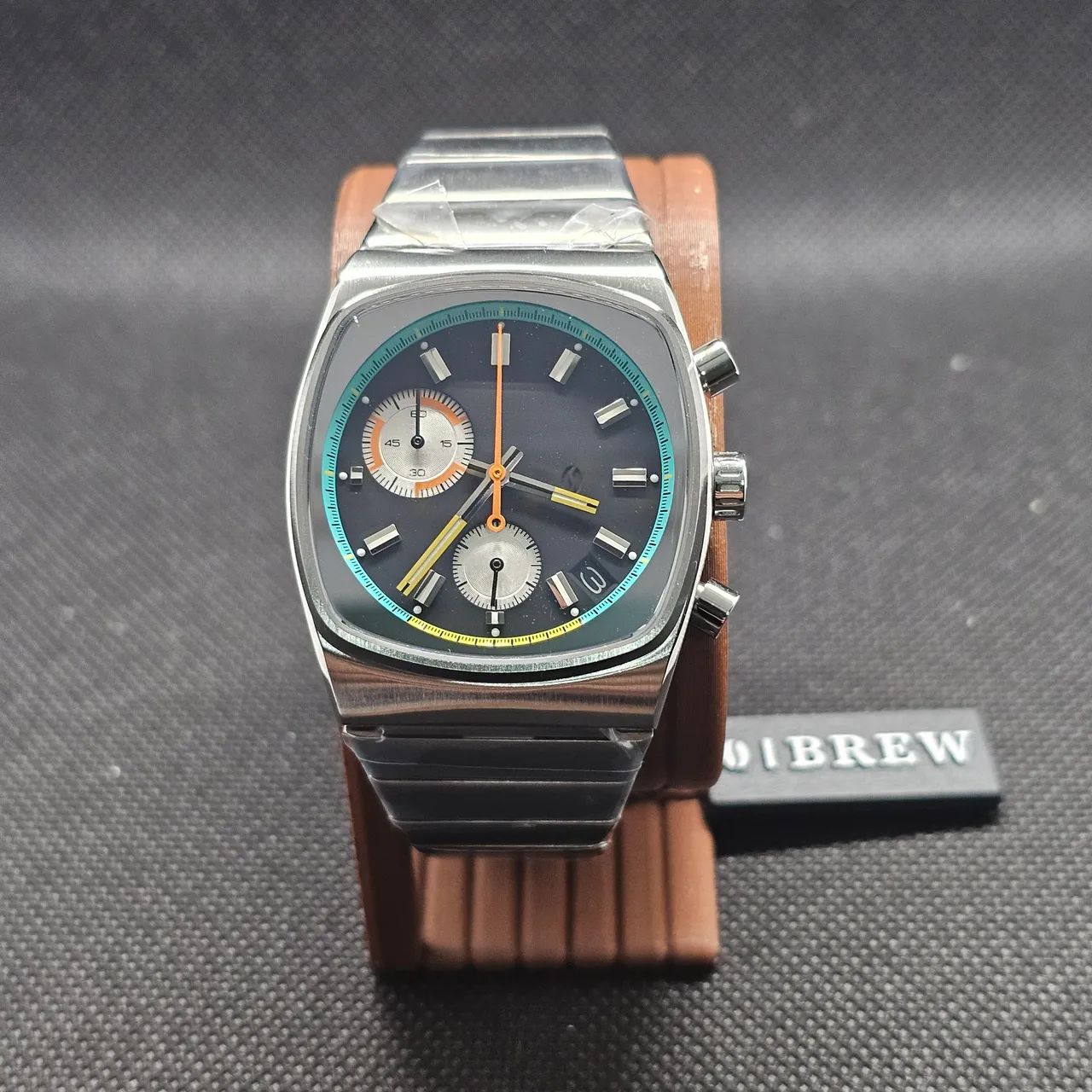 Relógio - Brew - Metric Retro Dial Chronograph - Microbrand