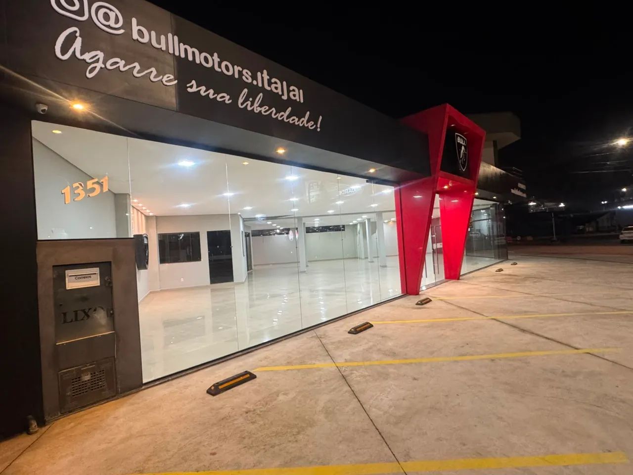 Sala comercial para locação 