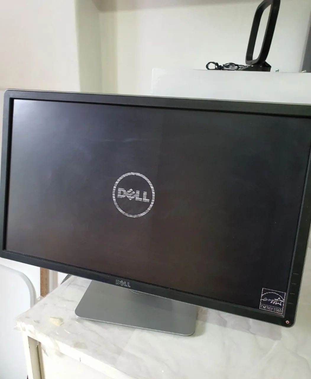 Monitor dell 24 imagem falhando