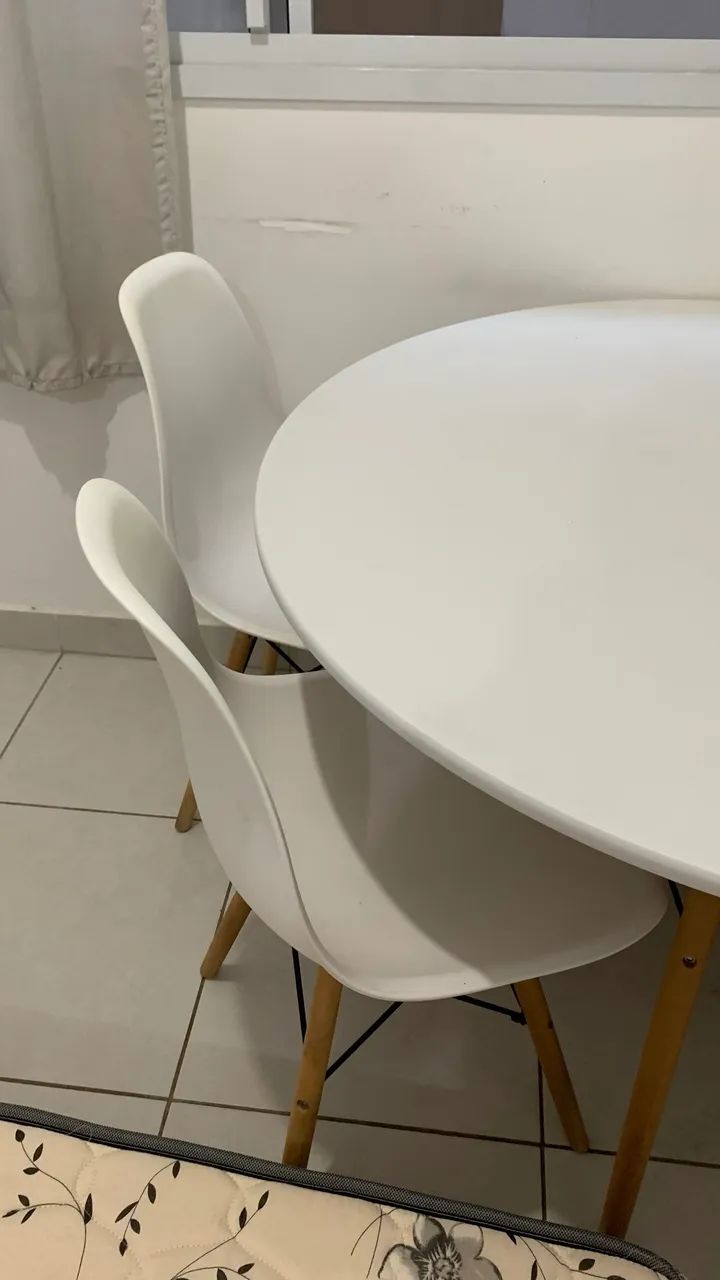 Conjunto de Mesa Eames e Cadeiras  - Foto 4