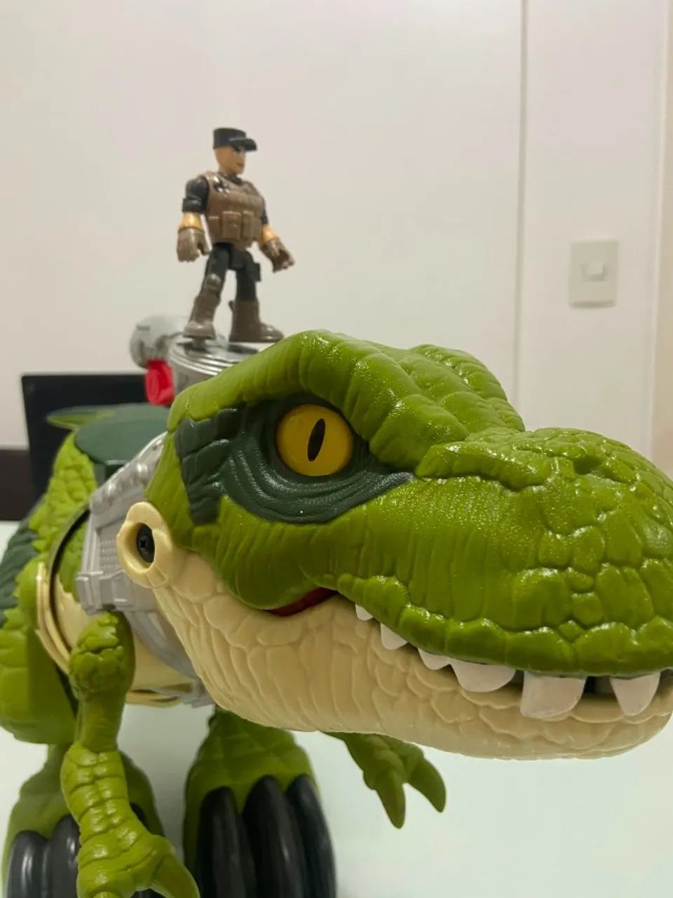 imaginext jurassic world t-rex mega mordida - Foto 4