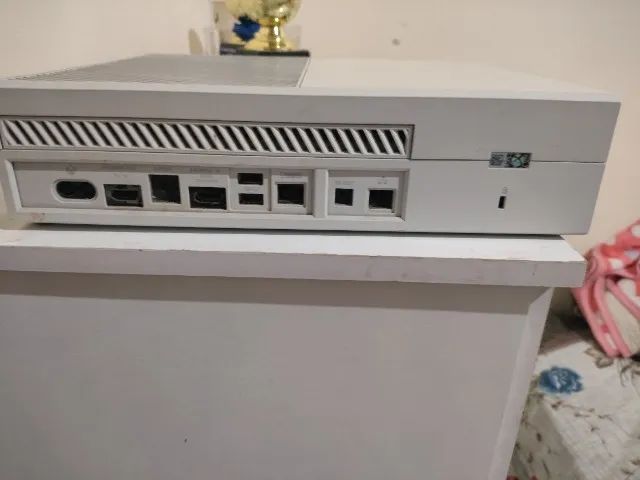 XBOX ONE FAT BRANCO  - Foto 2