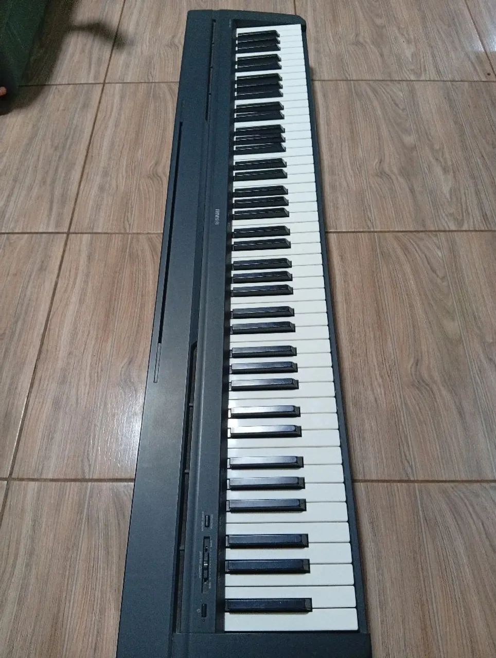 Piano Yamaha P-35