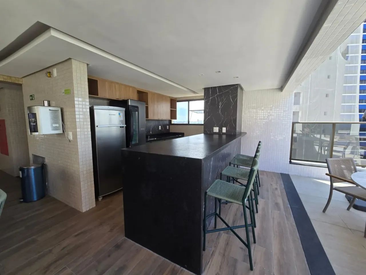 Imóvel para aluguel tem 21 m², mobiliadocom 1 quarto em Caminho das Árvores - Salvador - B - Foto 11
