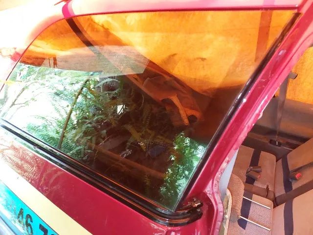 Vidro fixo traseiro direito para reposição original Toyota Prévia 91, importada do Japão