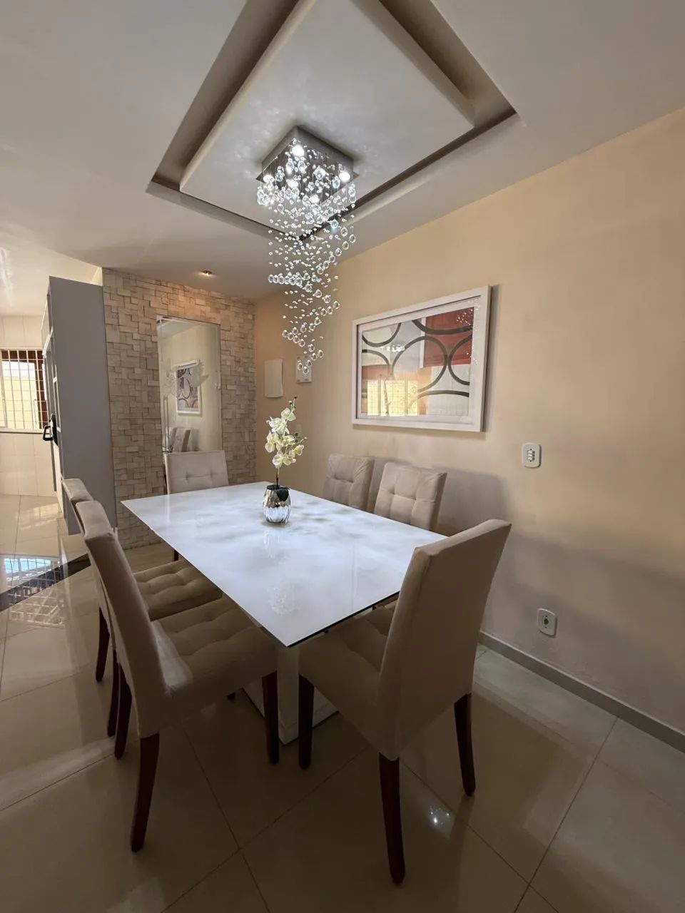 VENDO CASA DUPLEX DESLUMBRANTE - MUTONDO 