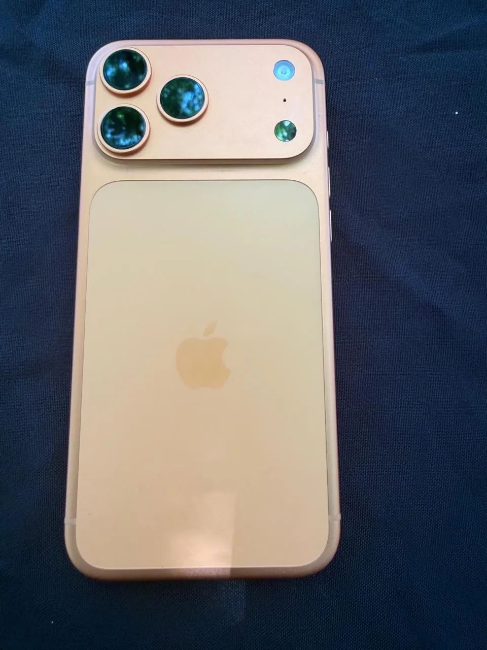 ほぼ新品iPhone 17 Promax256GBSIMフリーバッテリー100% ムスビー｜バッテリー 100% iPhone 17ProMax 256GB オレンジ 国内版