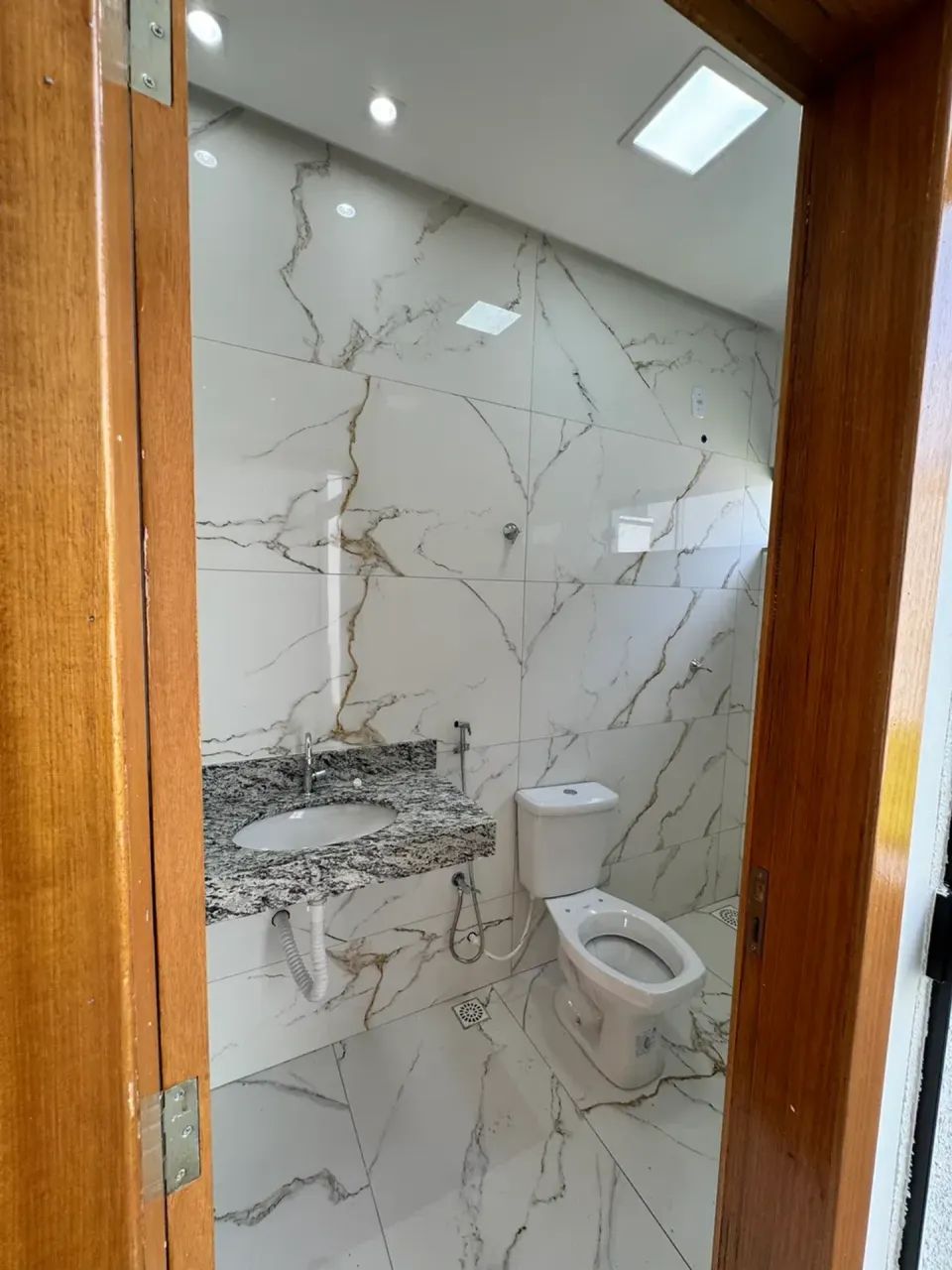 Casa condominio fechado com piscina. - Foto 5