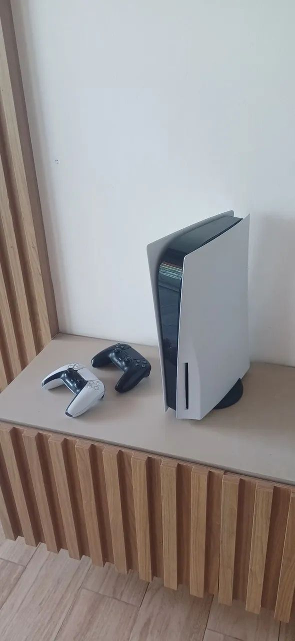 PS5 + 2 CONTROLES + 8 JOGOS - Foto 2