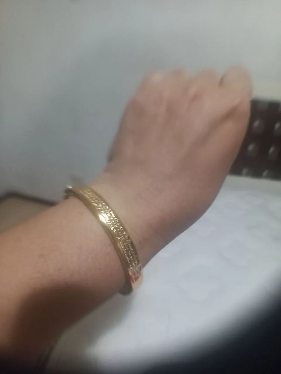 PULSEIRA , BRACELETE  " BANHADA A OURO".... USADA UM MÊS  - Foto 3